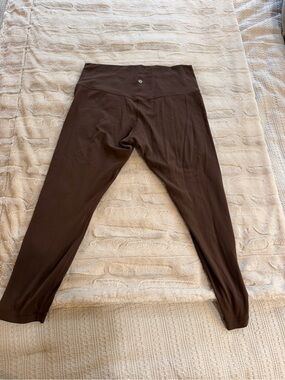Brown Lululemon High-Rise align crop leggings
